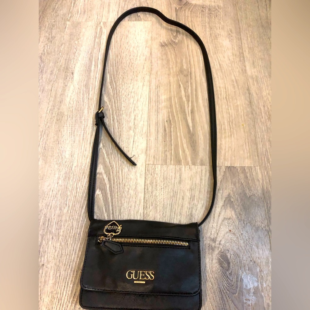 Guess-Leather Purse